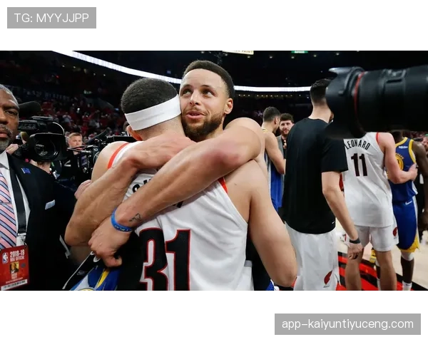 拉人犯规裁判判罚标准与常见误区详解