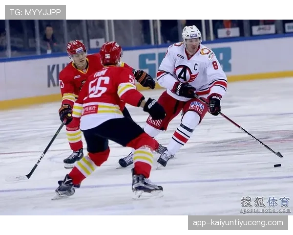 开球规则详解：比赛开始与进球后如何正确执行开球