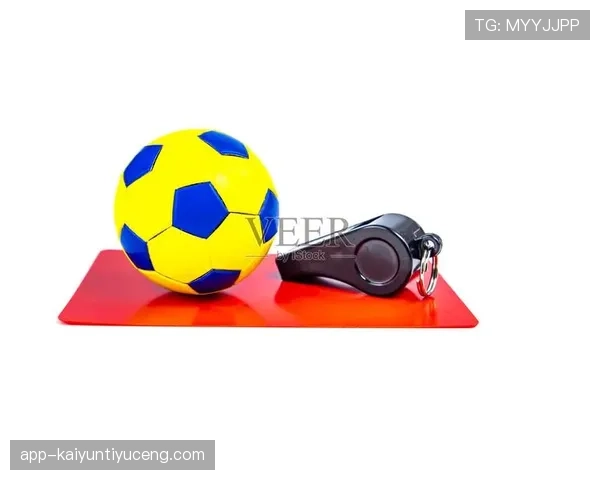 裁判哨音在规则中意味着终止比赛并决定重开方式