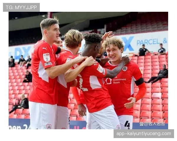 塞维利亚复兴豪强之路面临挑战，当前球队状态与战绩表现尚存差距